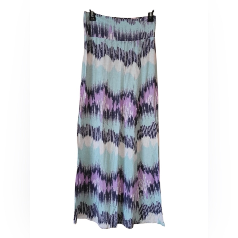 Charlotte Russe Boho Abstract Chevron Maxi Skirt - Medium - Blue, Purple, White